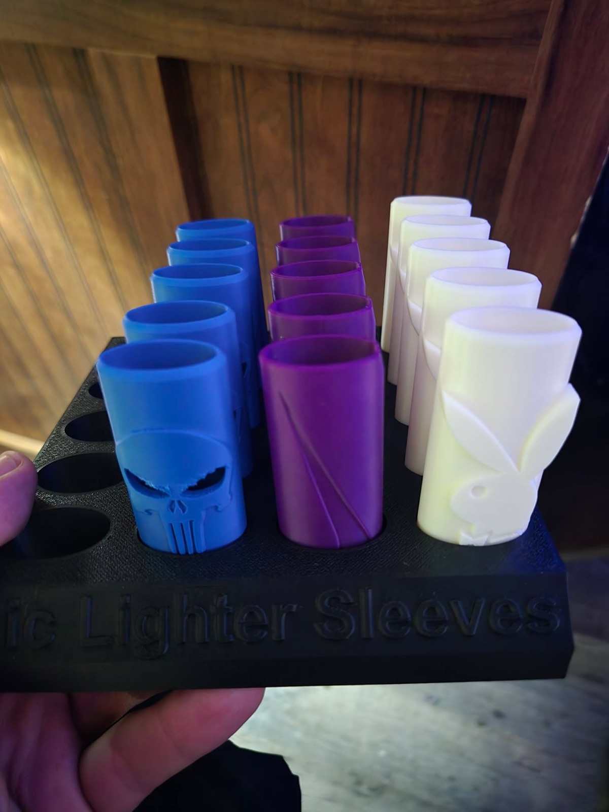 Printed lighter sleeves